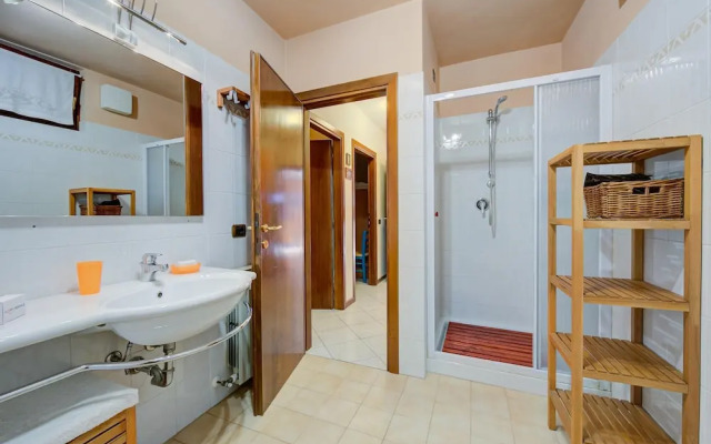 Casa Angiolina Lake Mountain View