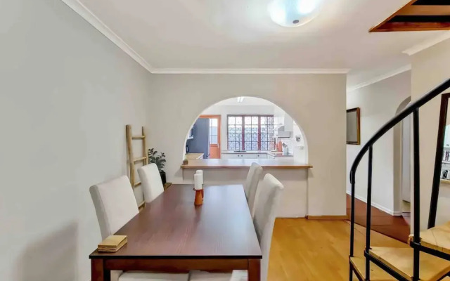 Self Check In-family Home-4 Km From Blouberg Beach