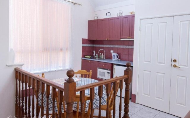 Aarn House B&B Airport Accommodation