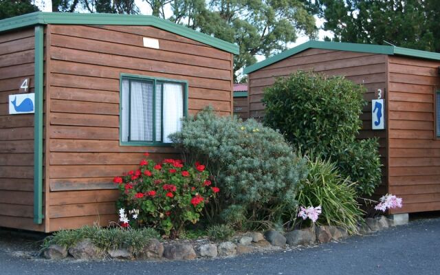 Snug Beach Cabin And Caravan Park