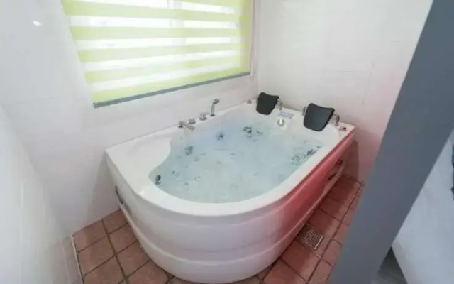 Gyeongju Victoria Diary Pension