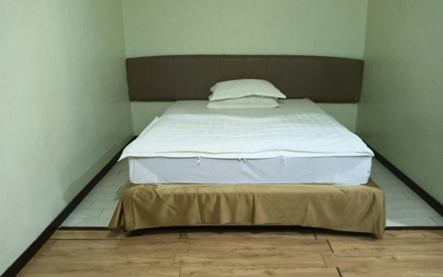 Hotel O Oriental Hotel – Guest Rooms – Sarikei