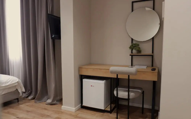 D-Rooms