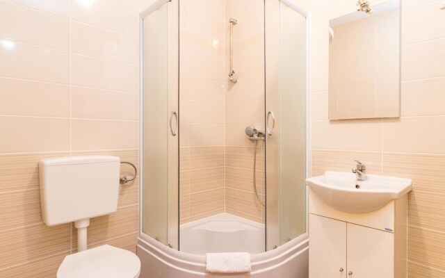 Stunning Home in Premantura With Wifi and 1 Bedrooms