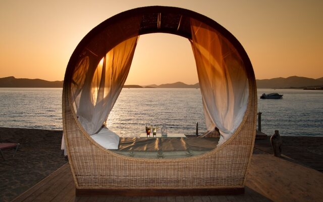 Venus Beach Hotel