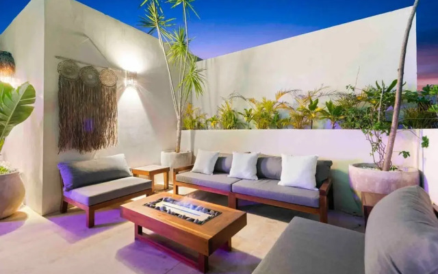 Luxury Awaits! 5 Beds 5 Baths 2 Private Pools!