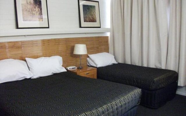 City Park Motel and Apartments