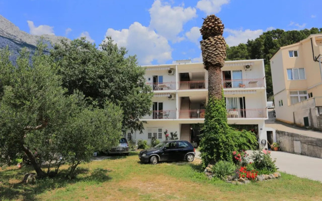 Studio Tucepi 6695b