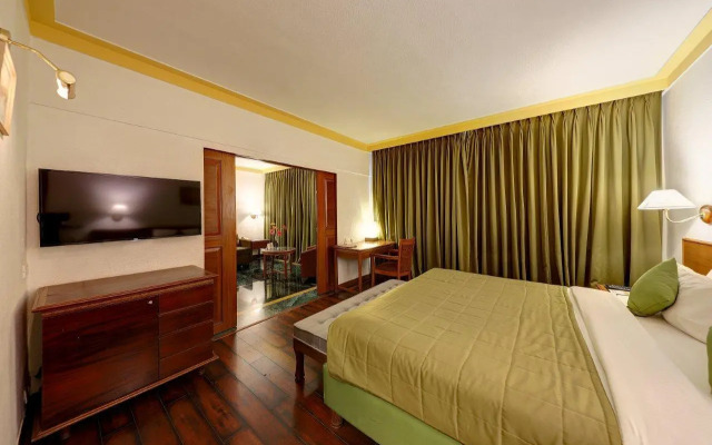 The Central Park Hotel