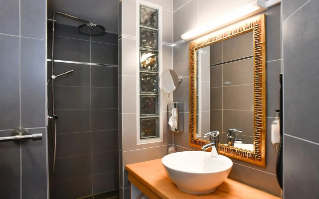Brit Hotel Confort Saint-Lô