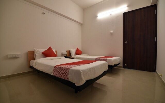 Oyo Flagship 45429 Mhasrul Gaon Dindori Rd