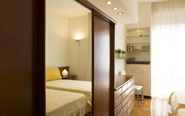 Fiera Monterosa 11 Apartment