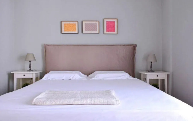 Three Bedrooms Apartment in City Center