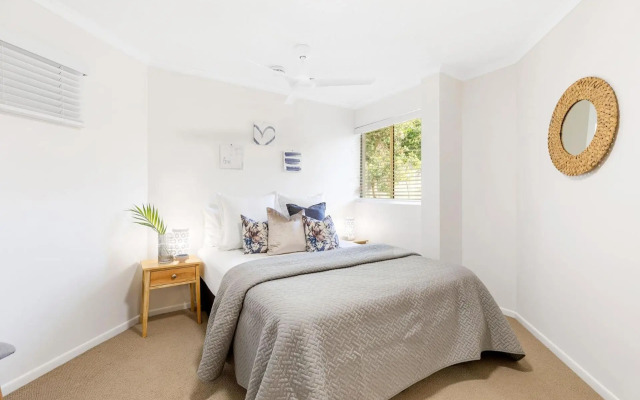 6 Parkshores Sunshine Location Location Location