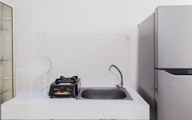 Cozy Stay Studio Apartment At M-Town Residence