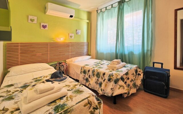 Sea view and ground floor Apartments le Dune