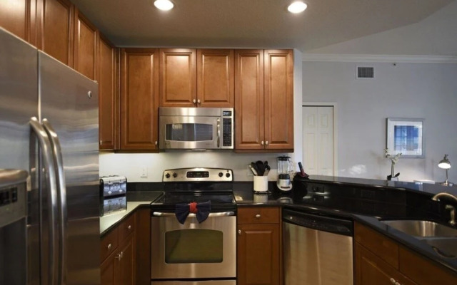Exceptional 3bd Condo Reunion-7501md 3 Bedroom Condo by RedAwning