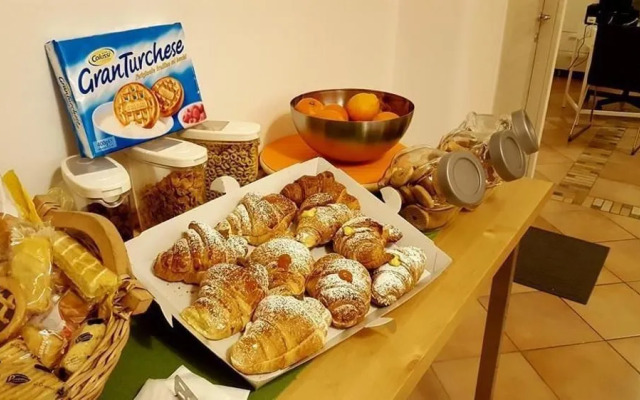 Zevi Home Bed and Breakfast