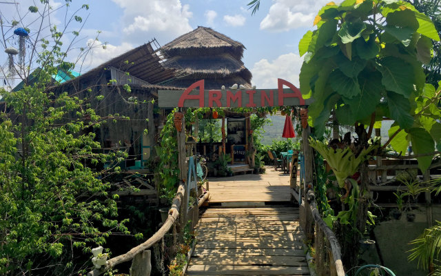 Armina Homestay