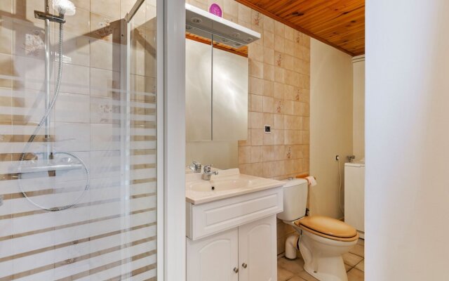 Cosy Apartment in Saulxures-sur-moselotte With Forest Nearby
