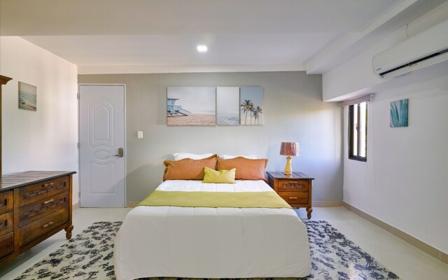 "room in Guest Room - Malecon Premium Plus"