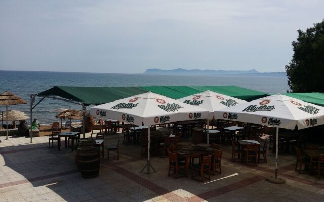 Minerva Beach