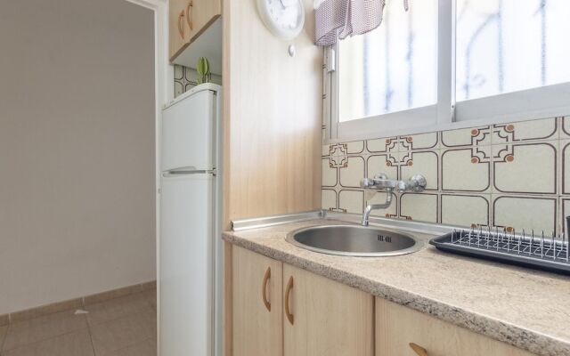 Urban Apartment in Salou near Playa Levant Sea Beach