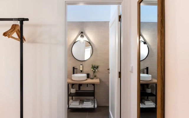 Feel Discovery Homes in Douro