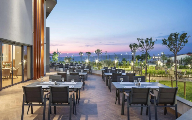 Doubletree By Hilton Canakkale