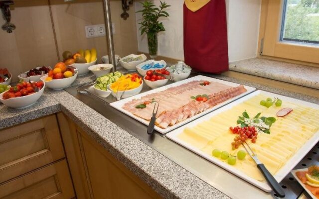 Donauhotel Lettnerhof