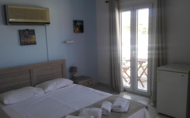 BLU Rooms
