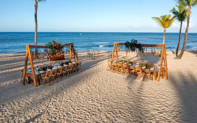 Wyndham Alltra Punta Cana All-Inclusive Resort