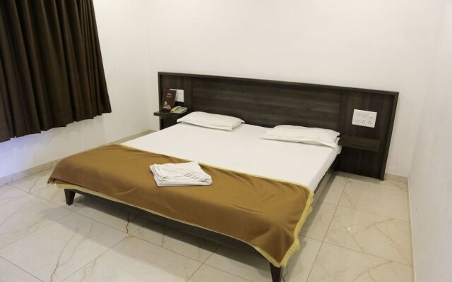 Hotel Khushi International