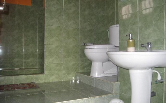 Villa Shwetha Guest House