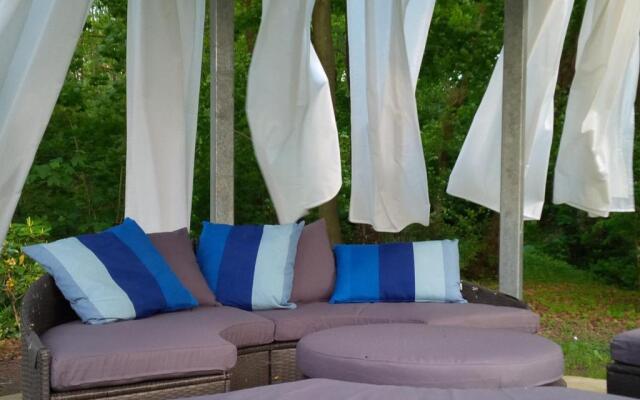 Villa Brodthage, App. 1