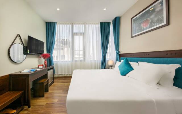 Celina Hotel & Apartment