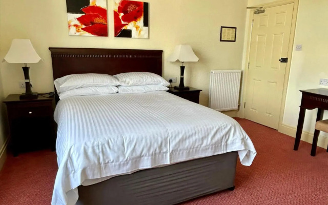 Sandringham Hotel