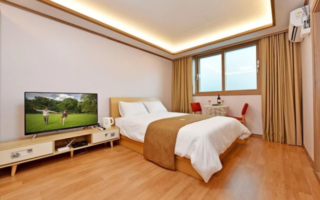 Erefarm Hostel
