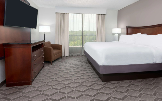 Embassy Suites by Hilton Dallas Park Central Area