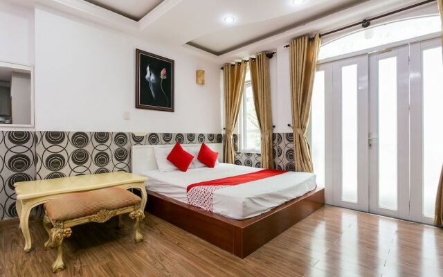 Oyo 207 Bino Apartment