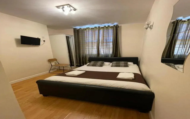 Travelodge London Kings Cross Royal Scot Hotel