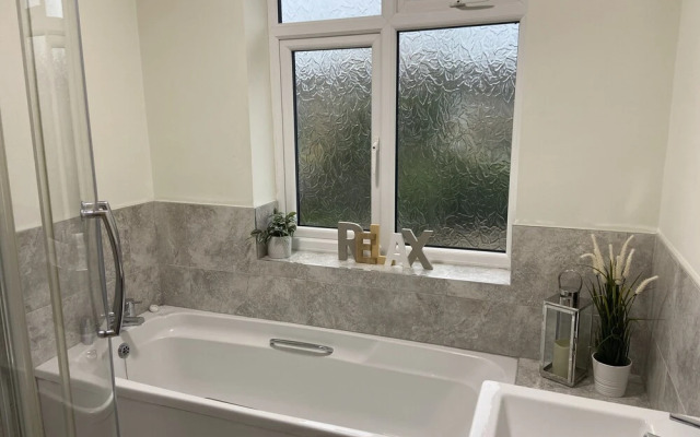 Gladstone Apartments by Bluebell Rooms