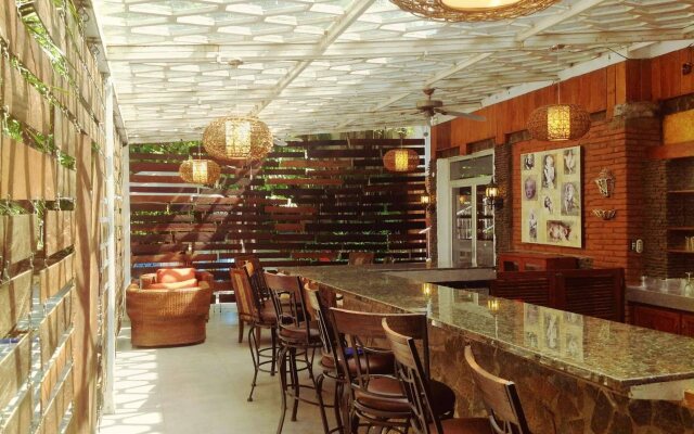 Hotel Cesar - Restaurante Bruciato