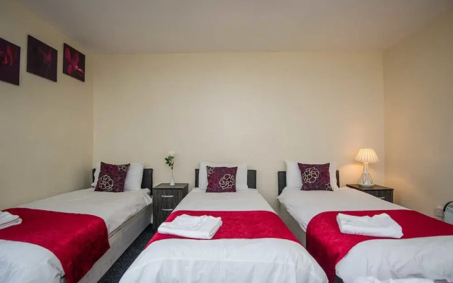 Bradford Apartments Flat 96