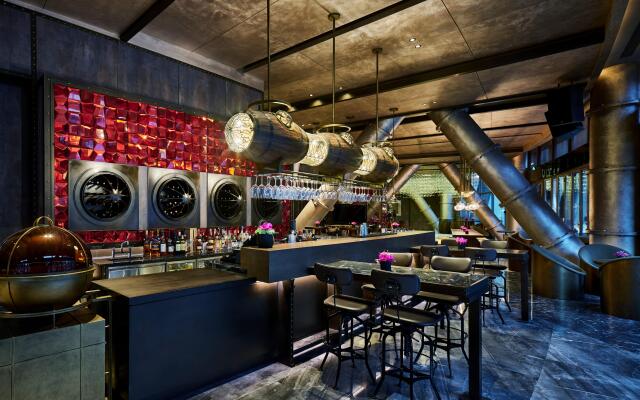 InterContinental Shanghai Wonderland by IHG