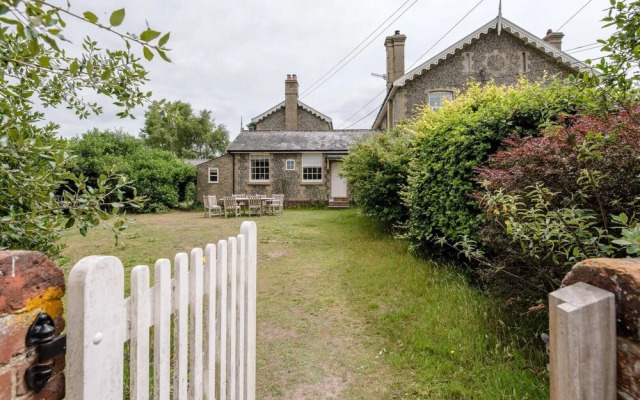 3 Shellpit Cottages, Thorpeness
