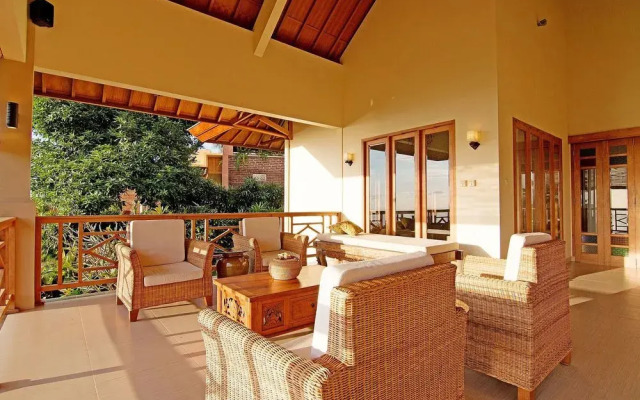 Zen Villa Lovina Ocean View