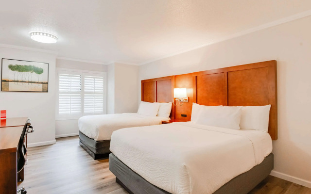Ramada by Wyndham Mountain View