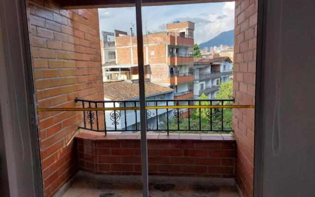 Apartamento en Envigado cerca a Parque Principal - Anturios Piso4