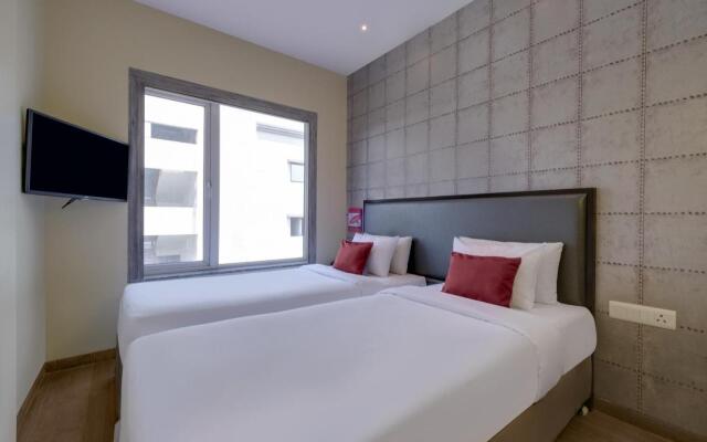 7 Apple Hotel